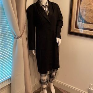 HIGH POINT LONG COAT BLACK Sz 10 HIDDEN BUTTONS